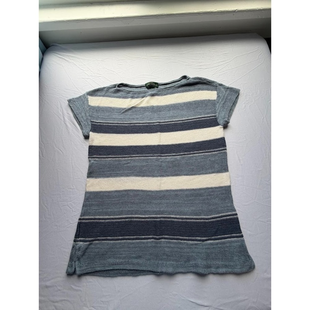 Women's classic cotton / linen blend top for any occasion by LRL - Size Small